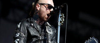 Backyard Babies klär bäst i gamla örhängen