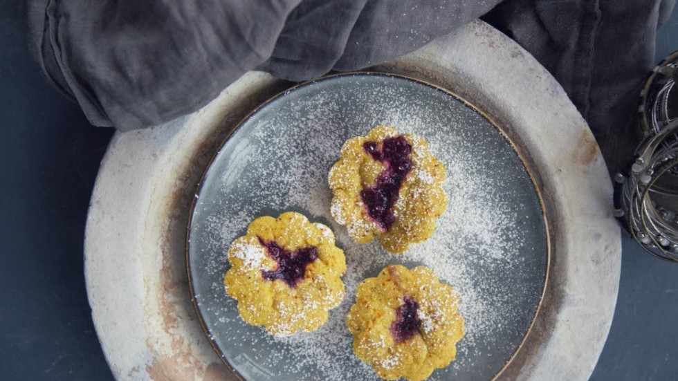 Lingonmuffins med smak av saffran.