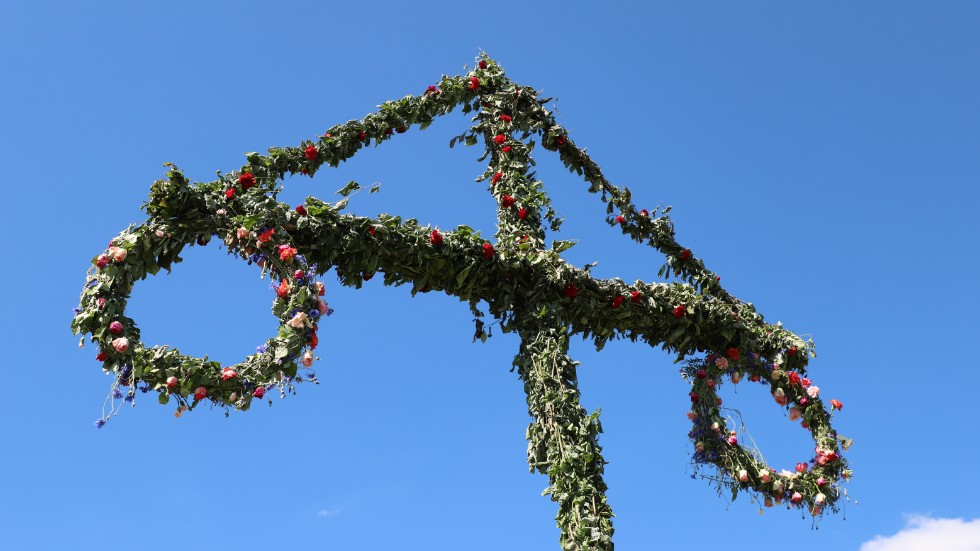 Det finns många midsommarfiranden i Motala kommun och Vadstena kommun. Genrebild.