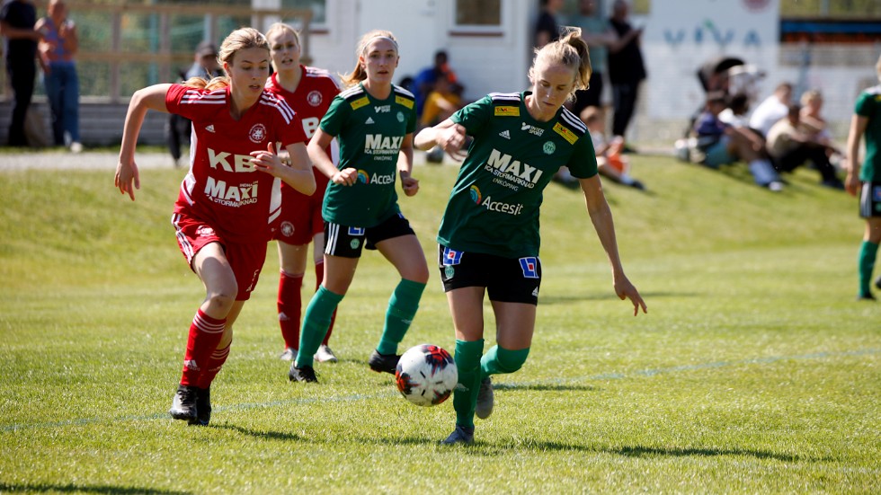 Ina Burström skulle vara en klassförstärkning för ESK i division, om hon bestämde sig för att satsa.
