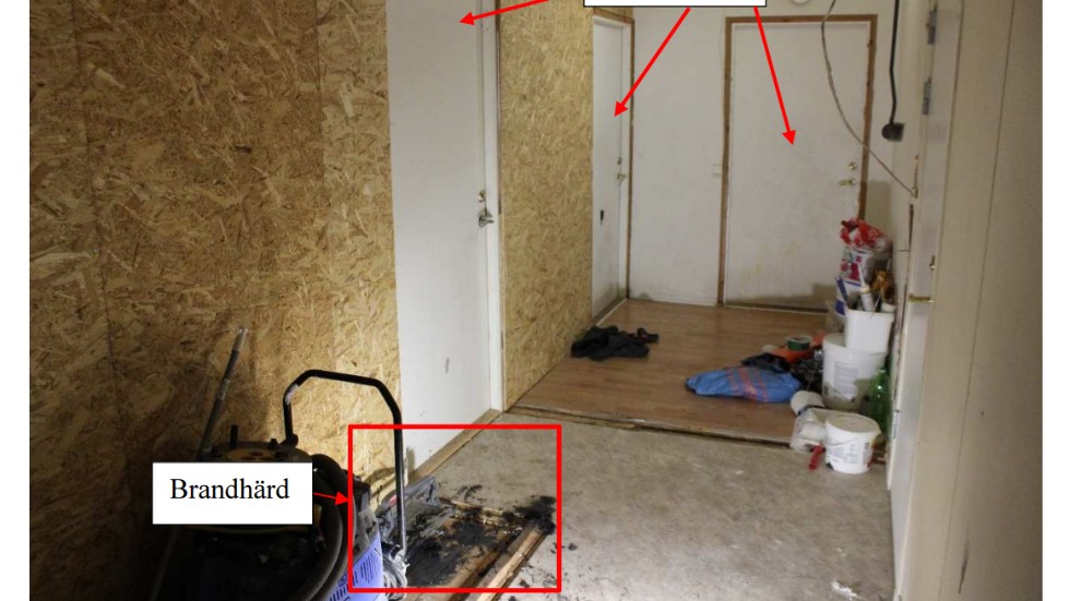 Bild från förundersökningen om en misstänkt mordbrand, där tre pojkar friades.