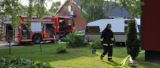 Kraftig rök efter källarbrand