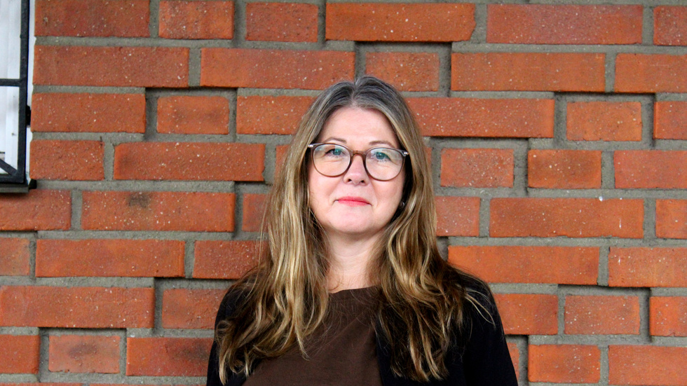 Anna Norén är säkerhetssamordnare i kommunen. Hon förstår att det finns en frustration, men berättar att kommunen gör mycket för att få bukt med stöket och förebygga otrygghet i centrum.