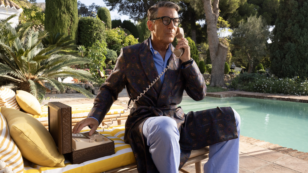 Jason Isaacs som Cary Grant i "Archie". Pressbild.