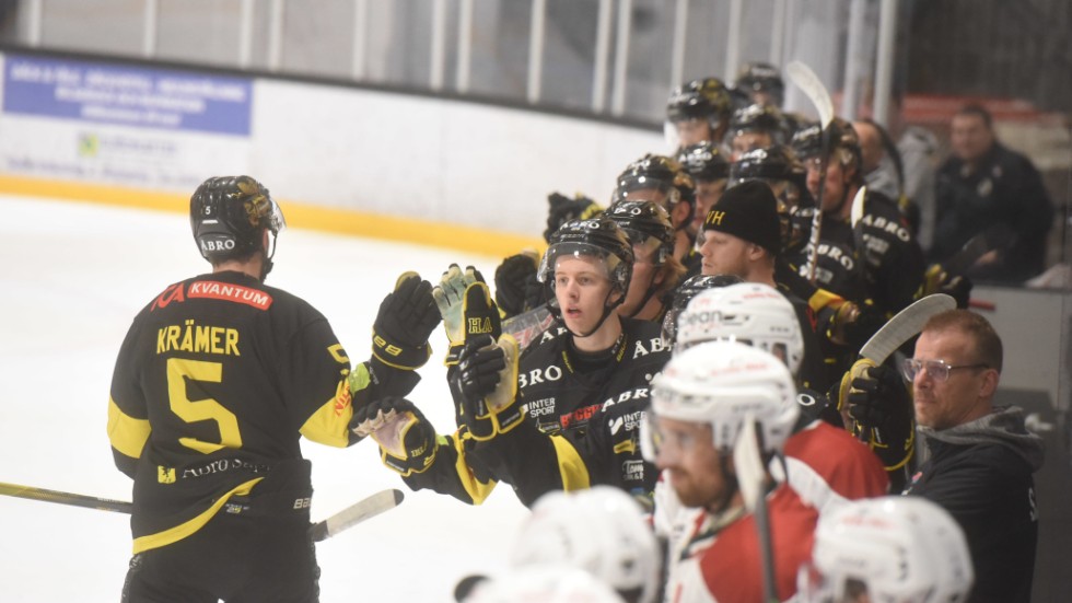 Vimmerby ställs mot Väsby på bortais ikväll.
