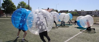 Bubbleball och mycket annat på fotbollsplanen