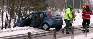 JUST NU: FYRA PERSONER I TRAFIKOLYCKA PÅ RIKSVÄG 34