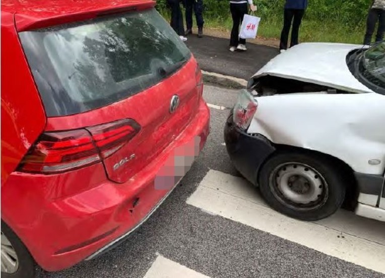 En 81-årig man har åtalats för brott mot trafikförordningen och vållande till kroppsskada. (Bilden är hämtad ur förundersökningen.) 