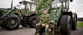 Militären stannar på Ärna