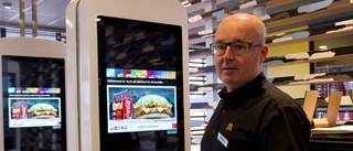 Följ med in i McDonalds nya restaurang