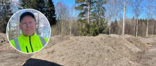 Vintergrus för över 150 000 kronor hamnar på Dammängen – för dyrt att rena: "Jag tar 14 ton per flak"