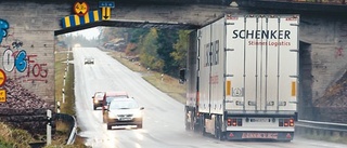 Vägen sänks för att minska olyckorna