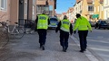 Polisinsats mitt i stan – företag kontrollerades