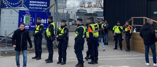 Lugn början på ödesmatch-kvällen enligt polisen