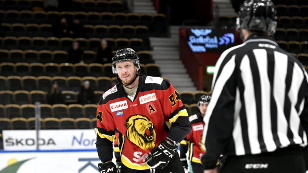 Benjamin Stenlunds lejongäng vann prestigemötet i Isbjörnen.