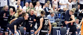 Förre silvercoachen hyllas efter guldet