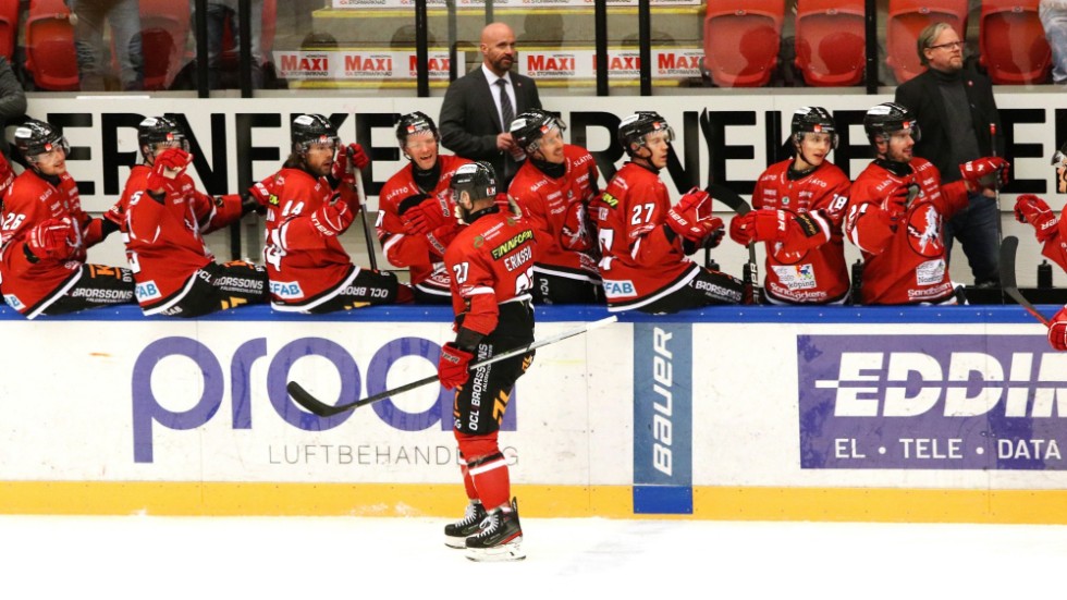 Bevakningen av Vita Hästen har blivit bättre de senaste åren, men den är inte jämförbar med bevakningen av IFK Norrköping, tycker signaturen Daniel H.