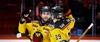 Två kedjor stuvas om – nytt första backpar • Så ställer "Bulan" upp laget mot Brynäs