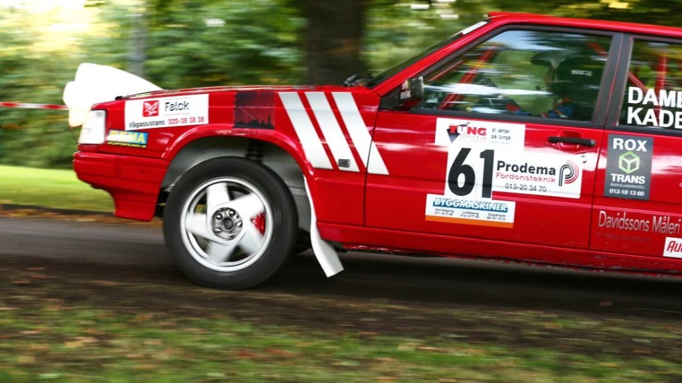 Punktering. Det råkade Daniel Damberg ut för två gånger om i East Sweden rally