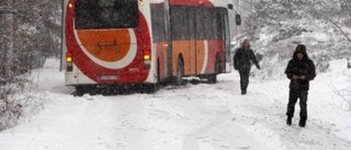 Två bussar stod stilla i Kraftbacken