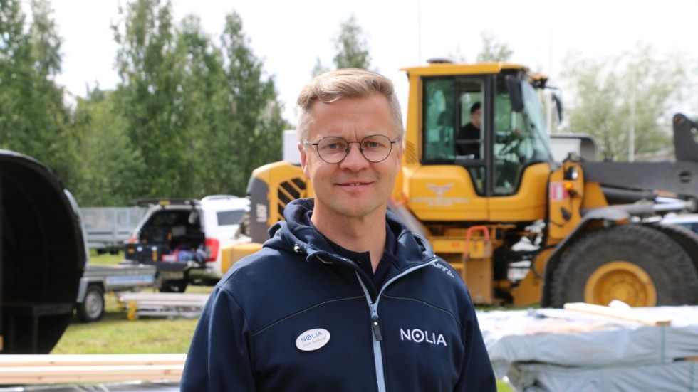Jonas Dahlberg, vd för Nolia AB, vill att Stora Nolia utvecklas till Norrlands Allmedalen. Politiken tog plats på årets mässa. "Nu var det första gången Magdalena Andersson i form av statsminister var i Norrbotten och då blir det ett viktigt forum för Norrbotten att faktiskt komma in på agendan", säger han. (Arkivbild)