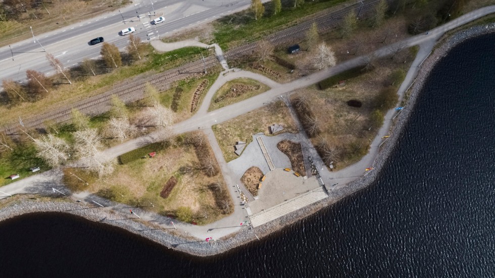 Ledtråd: En lättillgänglig och populär oas både bland landkrabbor och vattenburna.
