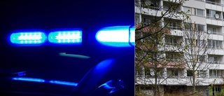 Brandmän utsatta för stenkastning – polis jagade ungdomsgäng i Nyköping