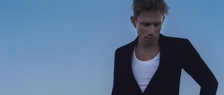 Erik Hassle är åter i Sverige