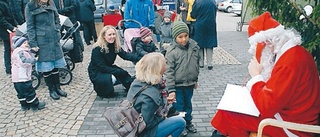 Tomtebesök på Skyltsöndagen