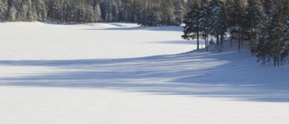 Lastbilen ska bärgas