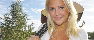 Camilla från Kalix gick vidare i Idol