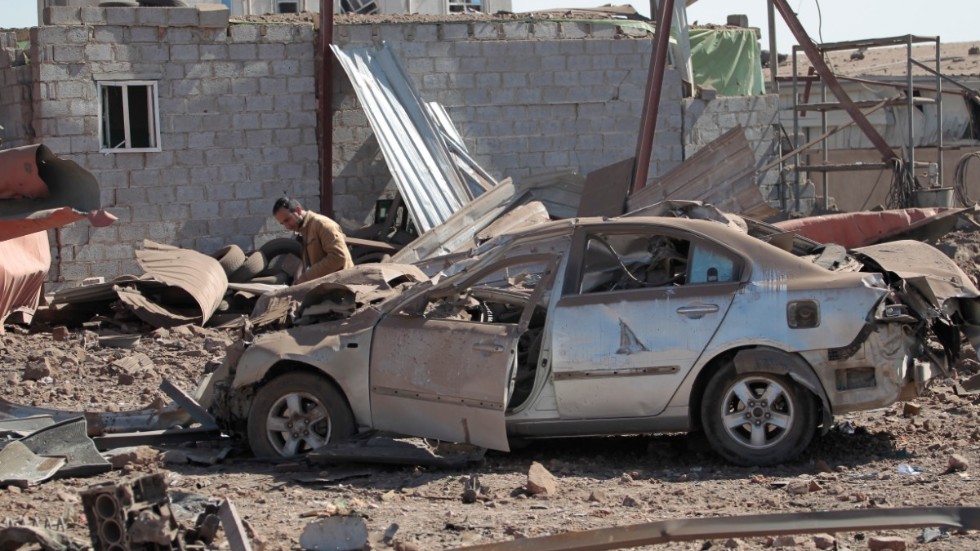 Saudiledda flygräder har genomförts mot Jemens huvudstad Sanaa, som kontrolleras av Huthirebeller.
