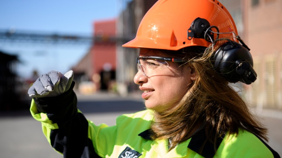 Industrivänlig. Nooshi Dadgostar (V) gjorde i höstas en turné till ett flertal industriföretag och orter. 