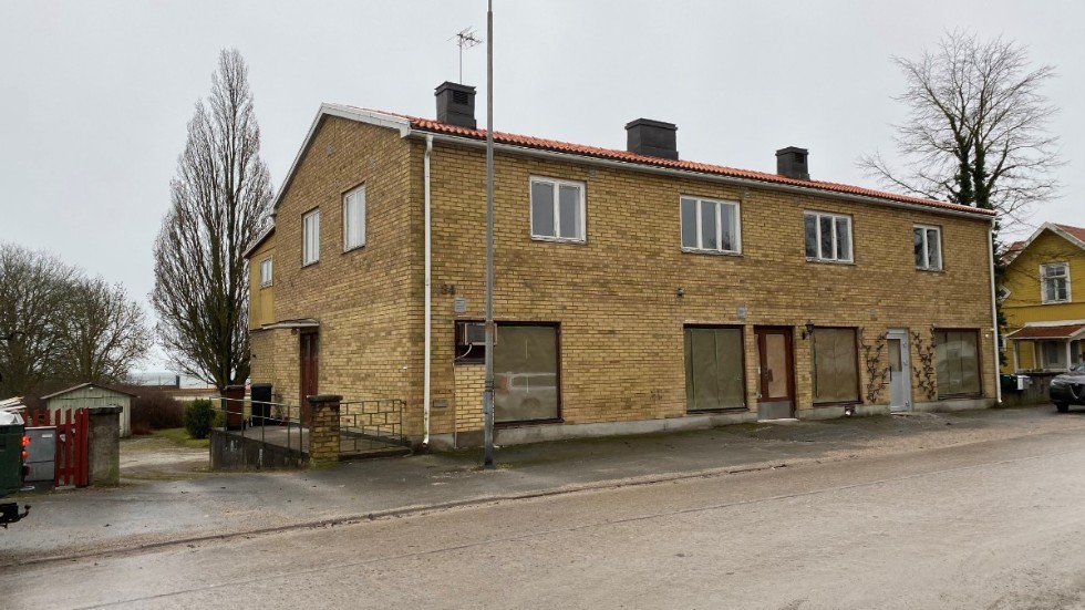 Lokalen i Slite har tidigare varit bank, begravningsbyrå och prylbod. Nu ska den rustas upp och bli krog. "Konceptet är att vi ska utgå mycket från lokala råvaror."