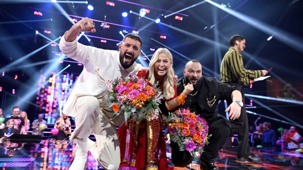 Klara Hammarström och Medina (Sami Rekik och Ali Jammali) gick vidare till finalen efter Melodifestivalens fjärde deltävling i Friends Arena.