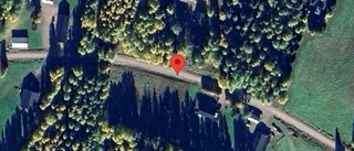 Brinnande fordon påverkar trafiken på väg 648