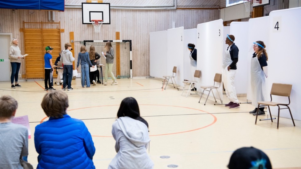 Enskede skola var en av de grundskolor som var först ut med att vaccinera i Stockholm, på grund av skolans storlek.