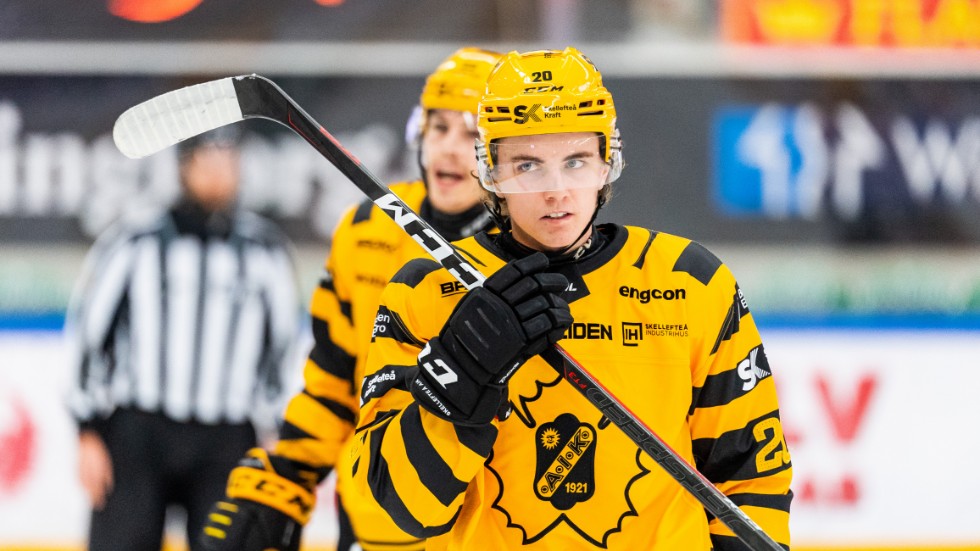 Elias Stenman är uttagen i Team 19. 