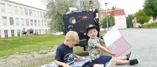 Cykel full med böcker – så satsar biblioteken i sommar