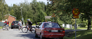 Föräldrar som skjutsar sina barn största trafikfaran