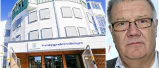 Kritiken: Förvaltningen sprider dimridåer • "Skäms över att man inte gjort något"