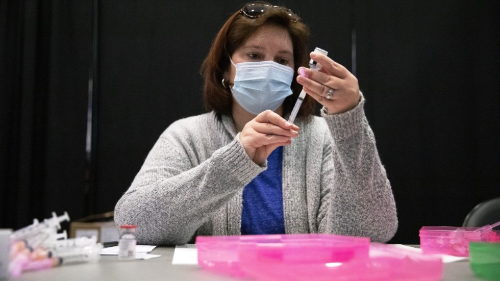 Det finns många frågor om de nya covidvaccinen – men också många svar. Arkivbild.