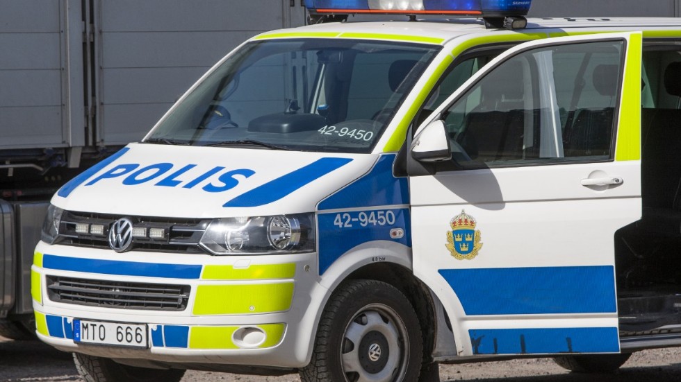 Polisen i Finspång utreder ett rån som skedde på Östermalmsvägen i helgen.