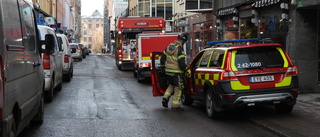 Räddningstjänsten fick stopp på det forsande vattnet