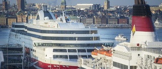 Viking Line-färja på grund