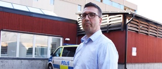 Polisen: Han skulle ha tillsyn en gång i timmen