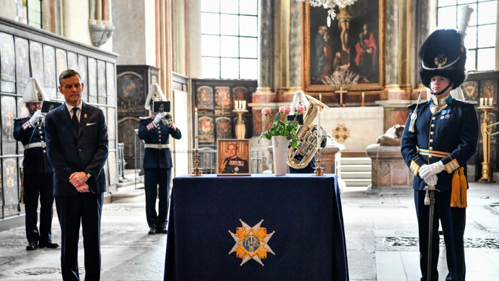 Ceremoni under serafimerringningen när Storbritanniens prins Philip begravdes i april 2021.