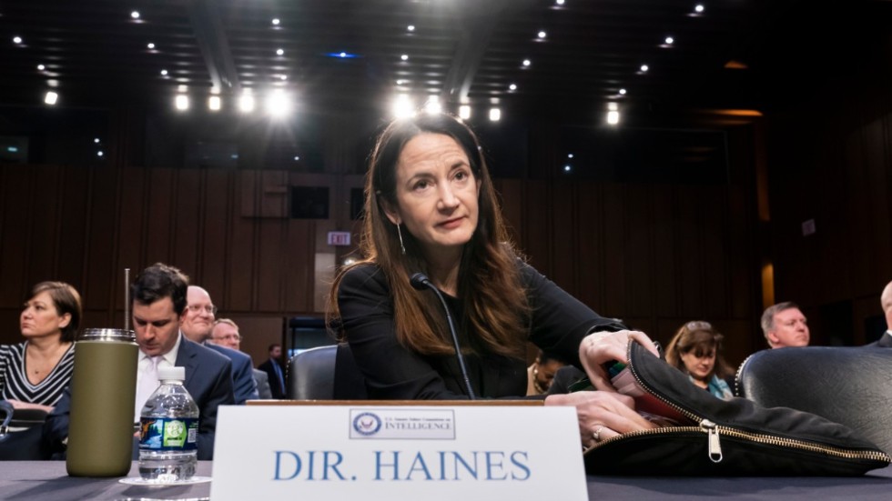 USA:s underrättelsechef Avril Haines talar till senatens underrättelseutskott under tisdagen.