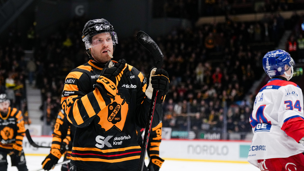 Oscar Lindberg är SHL:s just nu poängbästa spelare. 