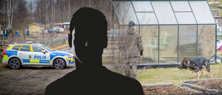 En häktad misstänkt för mord i koloniområde